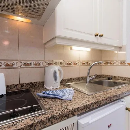 Santa Maria 102 - One Bed *